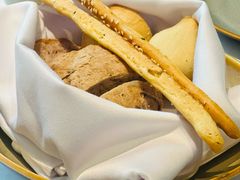 -Erman岩烧牛排(虹桥南丰城店)
