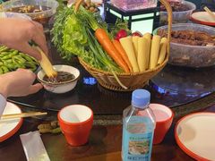 -路边边地标烧烤·川菜·小龙虾·音乐酒馆(良乡长虹店)