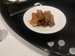 -HOMES上海本帮菜(襄阳公园店)