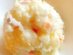 -玛格萝妮(汇智国际商业中心店)