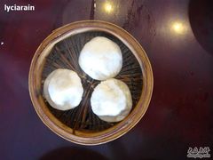 鲜肉汤包-朱鸿兴面馆(镇湖店)