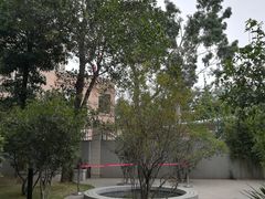 -红线女旧居