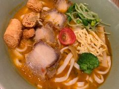 黄金脆皮猪五花面-陳八两面家(滨江天街店)