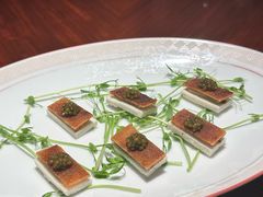 鱼子酱脆皮松板肉-解香楼(八盘岭路店)