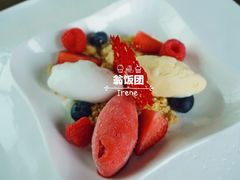 三种口味冰淇淋-恰餐厅CHAR Grill(北京三里屯洲际店)