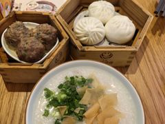 -美食小镇·观赏珍稀鸟类·长隆熊猫酒店