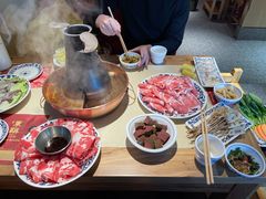 东镇肥牛-东镇老火锅(长春路首店)