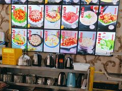 -一口猪海鲜浑锅·东北家常菜