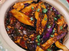 油焖茄子煲-老吉士酒家(天平路店)