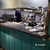 这里的鱼太好吃啦