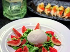 -鲜璟台·地标景观餐厅(上海中心店)