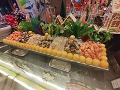 -广州万富希尔顿酒店·感趣自助餐厅·金秋蟹宴生蚝海鲜刺身
