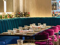 -Brut Eatery Wine Bar & Restaurant (建国东路店)