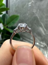 -LightOnly·培育钻石婚戒定制(天坛店)