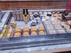 -向阳松鼠(南园店)