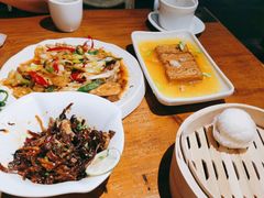 -隔壁老王·家常云南菜(花巷店)