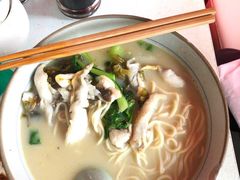 -明呈黄鱼面馆(斜土路店)