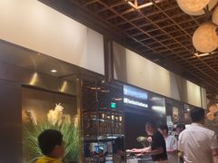 -雍和会海鲜姿造自助(湖东路店)