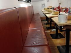 -芳村榕树头叹佬鸡煲(体育西店)
