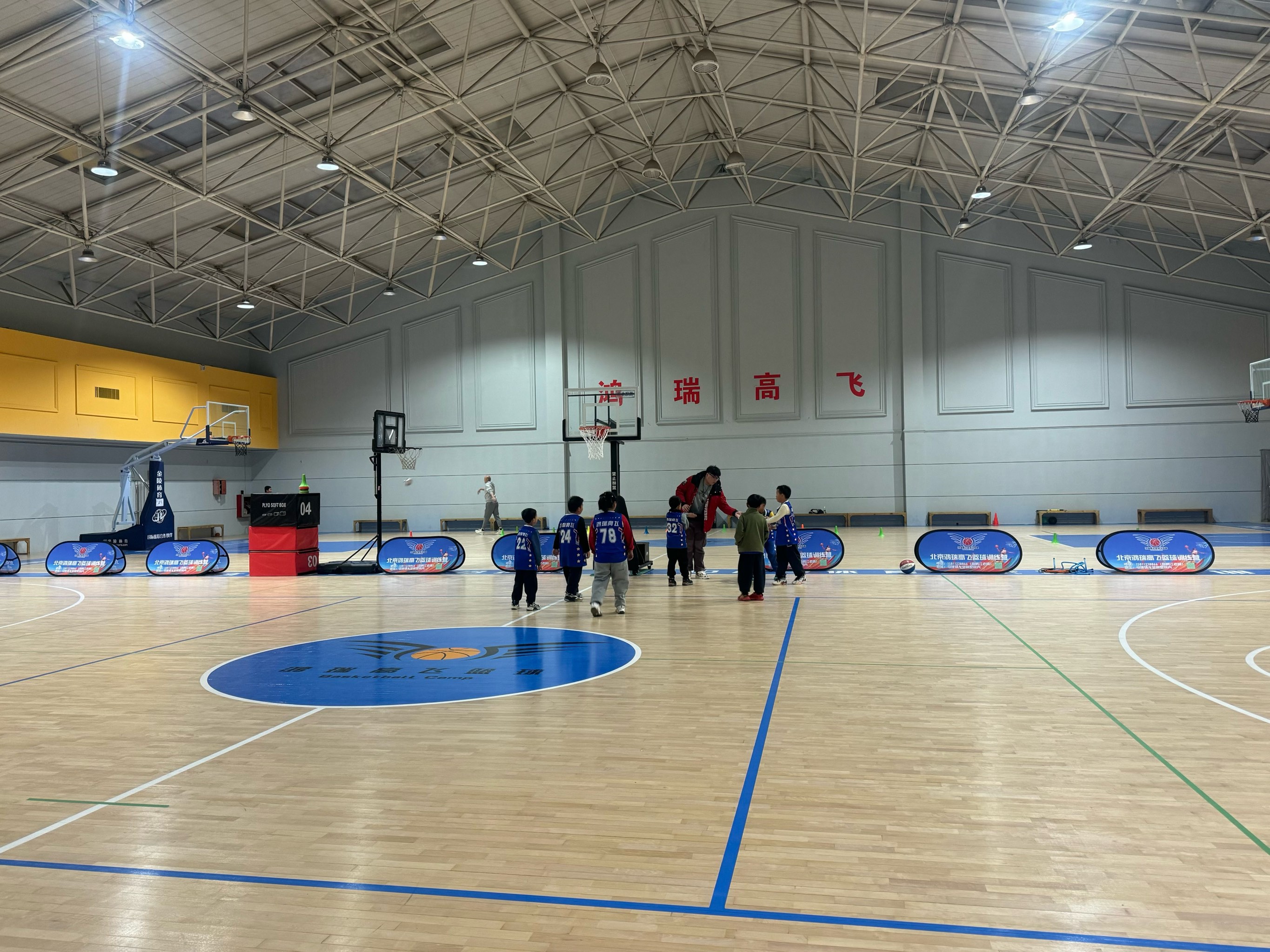 建东物业篮球场（物业篮球场管理规定） 建东物业篮球场（物业篮球场管理规定）《物业关于篮球场开放时间的温馨提示》 篮球资讯