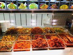 自助取餐区-春花民族美食(佳木斯总店)