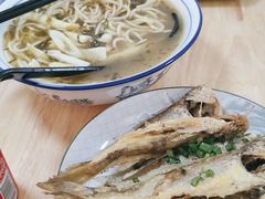 黄鱼面-小河无名面馆