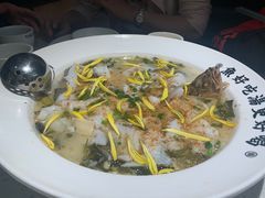 -江渔儿酸菜鱼(奥园广场金发购物中心店)