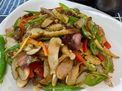 -瑞丰园庭院餐厅·白族传统家常菜
