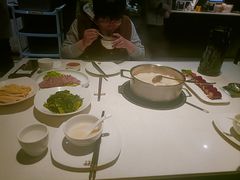 -煲王粤菜餐厅(中侨中心店)