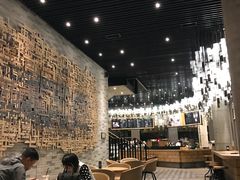 大堂-星巴克臻选(湖滨道店)