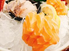 -青瓦餐厅·生鱼片·韩园烤肉(西塔店)