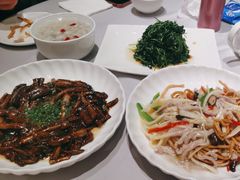 酒香草头-沈大成(南京东路店)