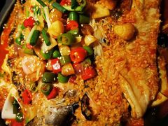 -鸣记脆皮烤鱼·海鲜烤鱼(三八广场店)