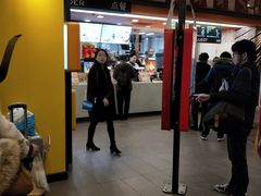 门面-麦当劳(中山公园龙之梦店)