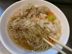 -燊意布拉肠云吞面(中山四路店)