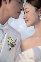 -樱花婚纱摄影