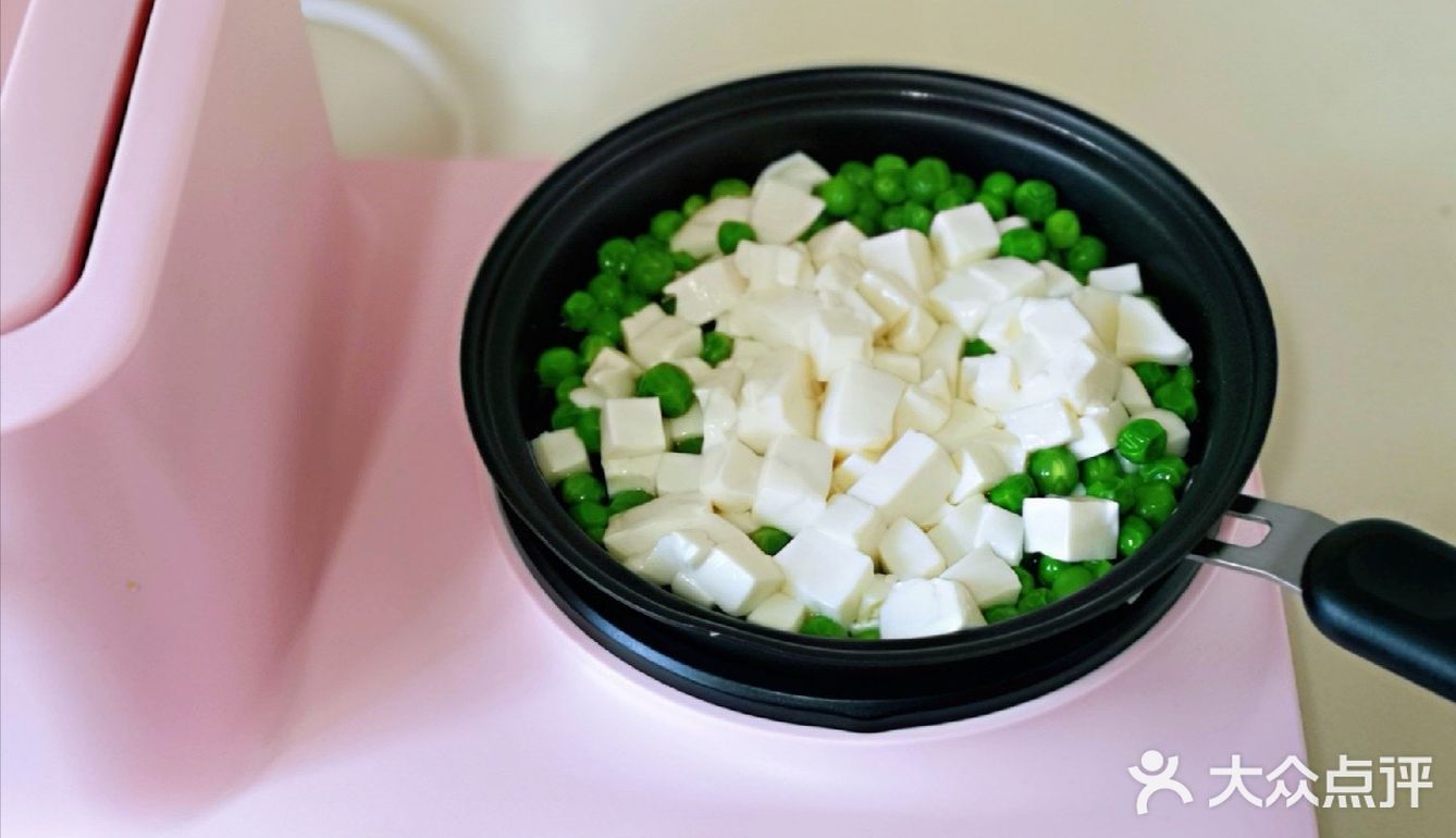 营养均衡㊙️健康低脂～海参豌豆烩豆腐‼️