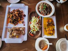 -隔壁老王·家常云南菜(花巷店)