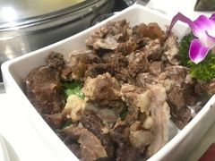 -三头牛·潮汕牛肉生蚝火锅 (夏湾店)