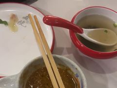 -毛辣果·贵州红酸汤牛肉火锅(西单店)