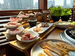 -拾勝牛·江景安格斯烧肉放题(江湾阳光天地店)