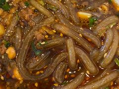 -八一路好吃街(雨田商务大厦店)