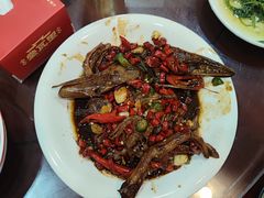 -堂瓦里·33年传统赣菜(第一街区店)