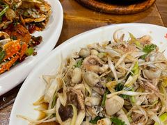 葱拌八带-老东镇啤酒屋海鲜加工·蒸汽海鲜·海鲜烧烤(台东店)