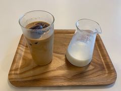 黑砖拿铁-dotcom coffee古点咖啡(致真大厦店)