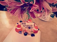 草莓蛋糕-SAYScake善食感戚风蛋糕(临江大道店)