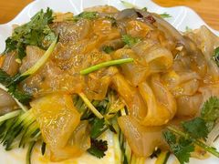 -东北四季饺子王(华山路店)