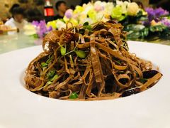 香椿苗拌黑豆皮-豫满楼(郑东新区店)