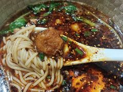 -魔都三兄弟酸辣粉·蘸卤炸串(虹桥万科店)