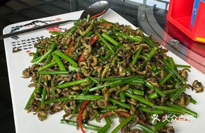 Stir-fried Leek with Sea Shrimp